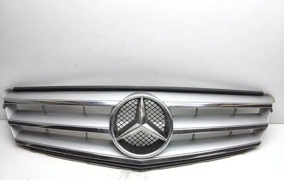 Mercedes-Benz C W204 Front bumper upper radiator grill A2048800023 A2078880260