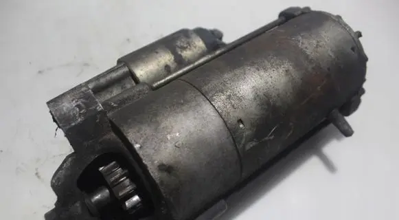 Volvo V50 Starter motor GG9N11000FA