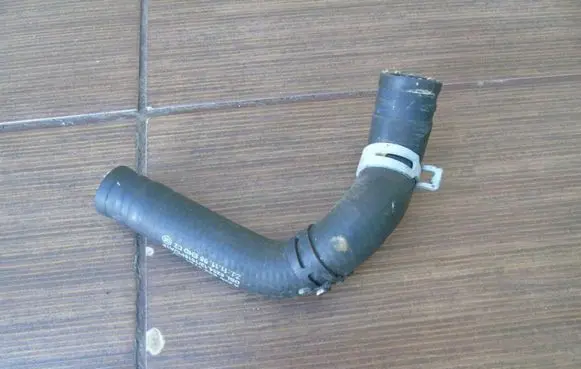 Mercedes-Benz CL C215 Heater radiator pipe/hose 2208321794