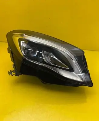 Mercedes-Benz GLA W156 X156 Headlight/headlamp A1569067000