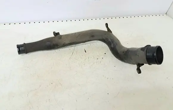 Intercooler hose/pipe