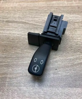 BMW X5 E53 Steering wheel adjustment switch 8373901 01800000