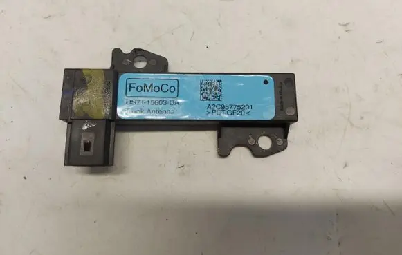 Ford Ranger IV Aerial GPS antenna 