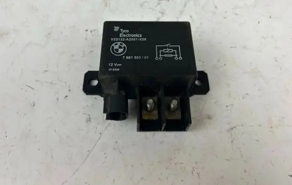Coolant fan relay