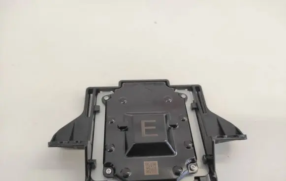Toyota RAV 4 (XA50) Aerial GPS antenna 8686242010
