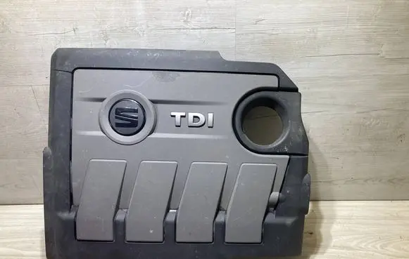 Seat Ibiza IV (6J,6P) Engine cover (trim) 03L103925AR