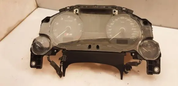 Audi A8 S8 D3 4E Speedometer (instrument cluster) 4E0920901H