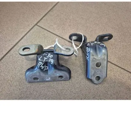 Hyundai i30 fastback Rear door hinge set