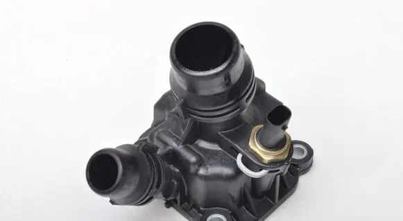 Volvo XC40 Thermostat housing 32263962