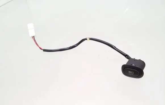 KIA Carens II Fuel tank opening switch 935901D000
