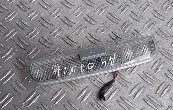 Audi A4 S4 B7 8E 8H Rear seat light 8P0947111A