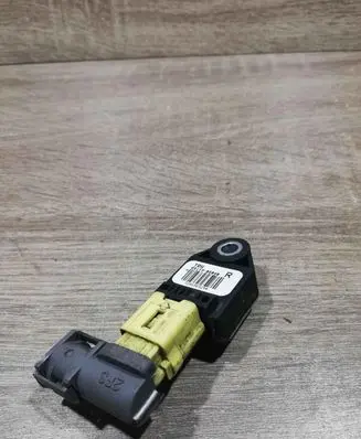 Toyota Avensis T250 Airbag deployment crash/impact sensor 8917305040