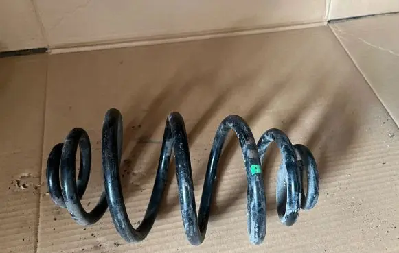 Skoda Superb B5 (3U) Rear coil spring 3B0511115P
