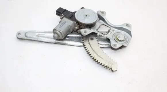 Subaru Outback (BS) Rear window lifting mechanism without motor