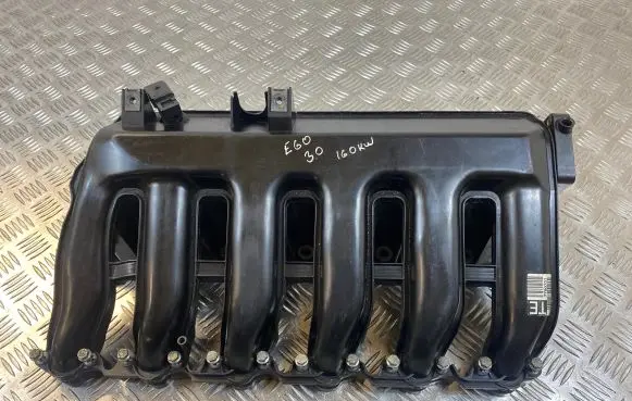 BMW 5 E60 E61 Intake manifold 7790701