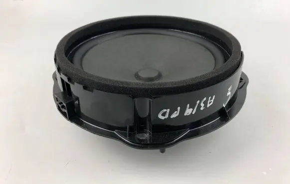 Audi A3 S3 8V Front door speaker 8V0035415D