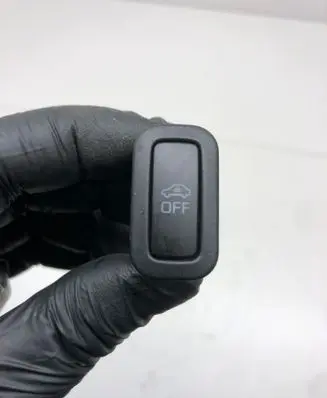 Volkswagen PASSAT CC Alarm switch 6Q0962109B