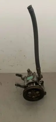 BMW 7 E32 Power steering pump 1136295