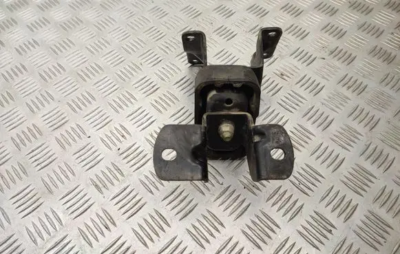 Suzuki Jimny Engine mount bracket