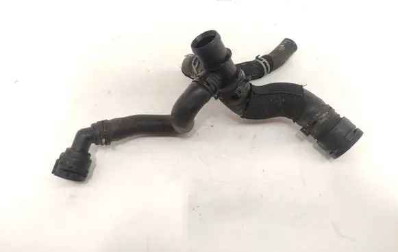 Audi A6 S6 C7 4G Engine coolant pipe/hose 4G0121140A