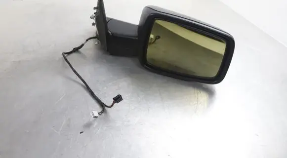 Dodge RAM 1500 DS Front door electric wing mirror 68061200AE