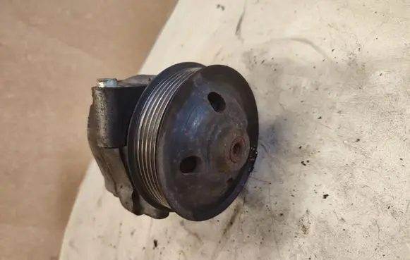 Jaguar S-Type Power steering pump 6R833A696BC