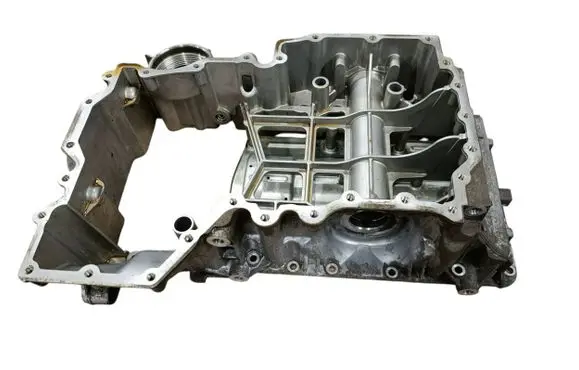 BMW 7 G11 G12 Oil sump 8643439 8643445