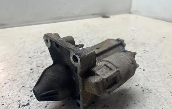 Citroen Berlingo Starter motor D7G26 9646694080