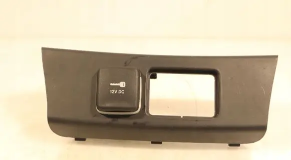 Fiat Tipo 12 V Socket (front) 735650898