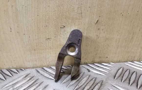 Fuel Injector clamp holder