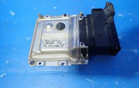 Hyundai i10 Engine control unit/module 39101-04500