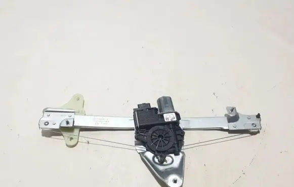 Dacia Duster II Front window lifting mechanism without motor 807217664R