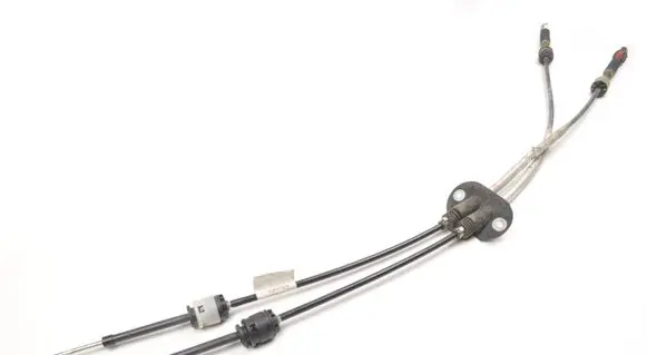 Volvo V50 Gear shift cable linkage 31325664