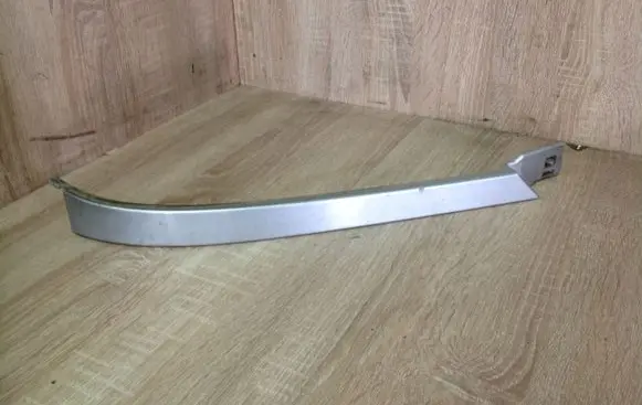 Mercedes-Benz ML W163 Under headlight/headlamp trim 1638260277