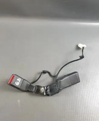 Suzuki Vitara (LY) Middle seatbelt buckle (rear) 1117164 1046971 212878