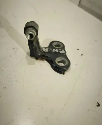 Volvo V50 Front door lower hinge 30766311