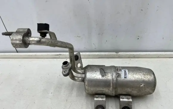 Ford C-MAX I Air conditioning (A/C) air dryer 95332