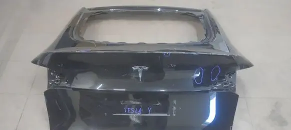 Tesla Model Y Tailgate/trunk/boot lid 1493410-EC-A