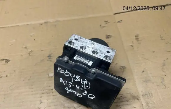 Nissan Qashqai ABS Pump 0265235296