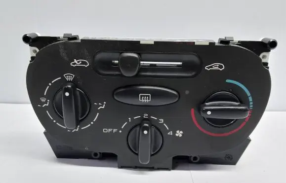 Peugeot 206 Climate control unit 85858
