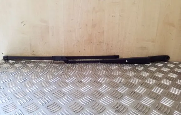 Opel Astra J Front wiper blade arm 13289890 3392125736