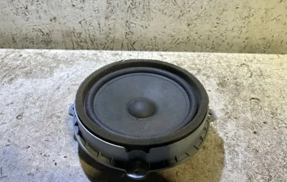 KIA Sportage Front door speaker 96330F2100 34618H2231 8941034704A
