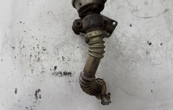 Mercedes-Benz E W124 EGR valve