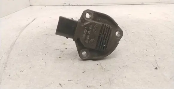 BMW 5 E39 Oil level sensor 1433596 6PR00786800