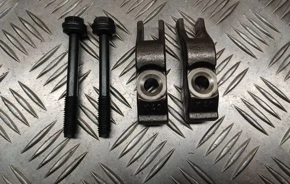 Fuel Injector clamp holder