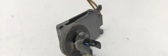Volkswagen PASSAT B5 Interior temperature sensor 1H0907543A