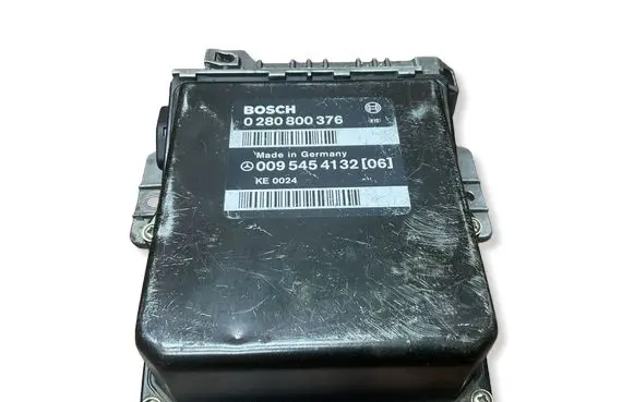 Mercedes-Benz E W124 Engine control unit/module ECU 0280800376 0095454132