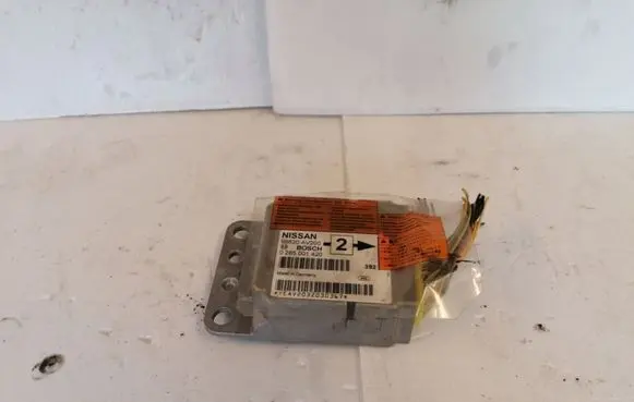 Nissan Primera Airbag control unit/module 98820av200