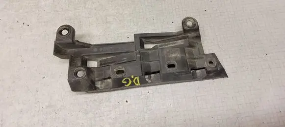 Volkswagen Caddy Rear bumper mounting bracket 2K0807394