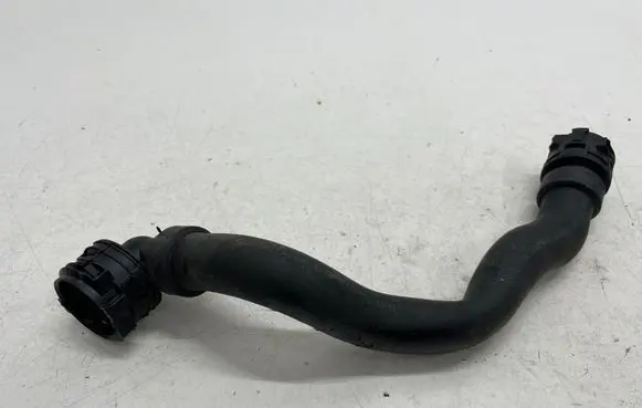 Opel Grandland X Engine coolant pipe/hose 9815213180